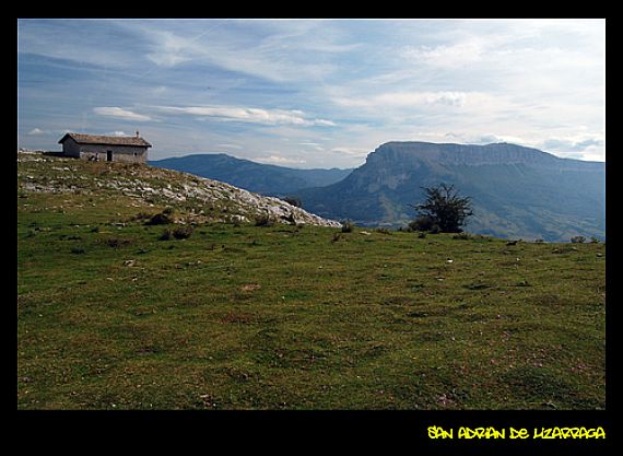 LIZARRAGAKO SAN ADRIANera MENDI IRTEERA